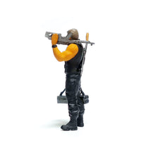 Load image into Gallery viewer, 1:64 Painted Figure Mini Model Miniature Resin Diorama Toy Muscle Man Tough Guy