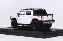 Load image into Gallery viewer, 1:64 LuLu White H2 ORV SUV Pickup Truck Sports Model Diecast Metal Car New Collection