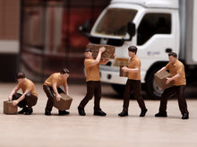 Load image into Gallery viewer, 1:64 Painted Figure Model Miniature Resin Sand Diorama Couriers Workers Set