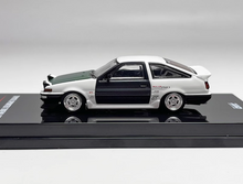 Load image into Gallery viewer, Inno 1:64 White Panda AE86 Sprinter Trueno Sports Model Diecast Metal Car New