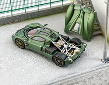 Load image into Gallery viewer, CM 1:64 Green Utopia Super Racing Sports Model Diecast Metal Car New Collection