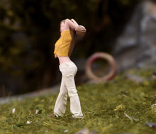 Load image into Gallery viewer, 1:64 Painted Figure Model Miniature Resin Sand Ball-catching girl Lady Woman