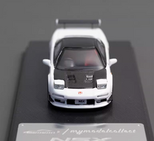 Load image into Gallery viewer, MC 1:64 White Carbon NSX NA1 Sports Model Diecast Metal Car New Collection