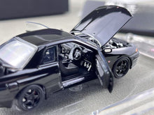 Load image into Gallery viewer, FH 1:64 Black Skyline GTR R32 S-Tune Nismo Sports Model Diecast Metal Car New Collection