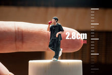 Load image into Gallery viewer, 1:64 Painted Figure Model Miniature Resin Diorama Toy Sand Drinking Man In Black