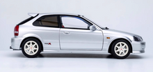 Load image into Gallery viewer, MH 1:18 Silver JDM Civic Type R EK9 Hatchback Engine Model Diecast Metal Car