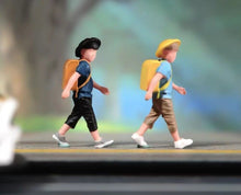 Load image into Gallery viewer, 1:64 Painted Figure Model Miniature Resin Diorama Sand Student Kids Boy Children New Collection