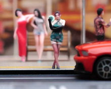 Load image into Gallery viewer, 1:64 Painted Figure Model Miniature Resin Diorama Beauty Lady Qipao Elegant Sand