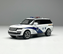 Load image into Gallery viewer, Masdi 1:64 White Police Range Rover SUV Sports Model Diecast Metal Car New Collection