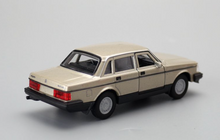 Load image into Gallery viewer, WELLY 1:36 Gold Volvo 240GL Classic Sedan Model Diecast Toy Metal Car BN