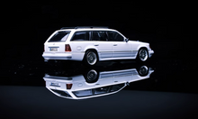 Load image into Gallery viewer, Mortal 1:64 S124 E300 Wagon Roof Bike Classic Model Diecast Metal Car New