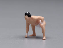 Load image into Gallery viewer, 1:64 Painted Figure Model Miniature Resin Sand Japanese Sumo Wrestler Men Set