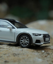 Load image into Gallery viewer, Masdi 1:64 White A6 Allroad Wagon Sports Model Diecast Metal Car New Collection