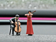 Load image into Gallery viewer, 1:64 Painted Figure Mini Model Miniature Resin Diorama Concert Conductor Rostrum New Collection