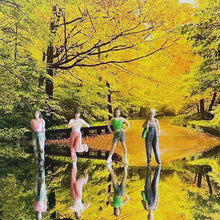 Load image into Gallery viewer, 1:64 Painted Figure Model Miniature Resin Diorama Sand Trendy Girl Denim Bib Toy