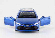 Load image into Gallery viewer, CCA 1:43 TOYOTA Camry Sedan Sports Model Toy Diecast Metal Car BN