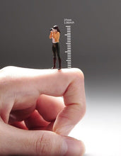 Load image into Gallery viewer, 1:64 Painted Unpainted Figure Model Miniature Resin Diorama Sand Camera Girl New
