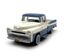 Load image into Gallery viewer, 1:87 Blue D100 Stepside Pickup Truck Vintage Sport Model Diecast Metal Car New Collection