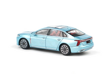 Load image into Gallery viewer, XCARTOYS 1:64 Blue Hongqi H5 Sedan Sports Model Diecast Metal Car New