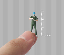 Load image into Gallery viewer, 1:64 Painted Figure Mini Model Miniature Resin Diorama Doctor Patient Surgery New Scene