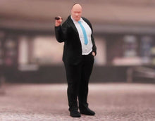 Load image into Gallery viewer, 1:64 Painted Figure Model Miniature Resin Diorama Sand Cigar Smoking Man in Suit New Collection