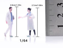 Load image into Gallery viewer, 1:64 Painted Figure Model Miniature Resin Diorama Sand Doctor Surgeon Lady Man A
