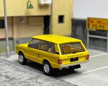 Load image into Gallery viewer, INNO 1:64 1973 Range Rover Classic SUV Off Road Model Diecast Metal Car