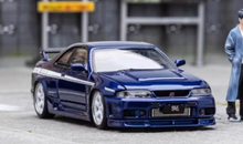 Load image into Gallery viewer, FH 1:64 Blue JDM Skyline GTR R33 Nismo 400R Sports Model Diecast Metal Car New