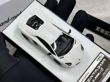 Load image into Gallery viewer, VMB 1:64 White Aventador LP700-4 Sports Model Diecast Resin Car New Collection