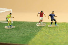 Load image into Gallery viewer, 1:64 Painted Figure Model Miniature Resin Diorama Soccer Football Players Set 6p