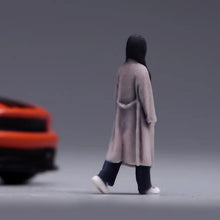 Load image into Gallery viewer, 1:24 Painted Figure Model Miniature Resin Diorama Sand Wind Coat Girl Walking