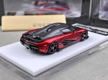 Load image into Gallery viewer, TPC 1:64 Red Carbon Top Regera Super Racing Sports Model Diecast Metal Car New Collection