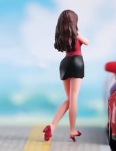 Load image into Gallery viewer, 1:64 Painted Figure Model Miniature Resin Diorama Sand Sexy Mini Skirt Girl Lady