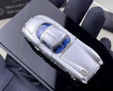 Load image into Gallery viewer, YS 1:64 Silver 300SLR Classic Sports Model Diecast Metal Car BN