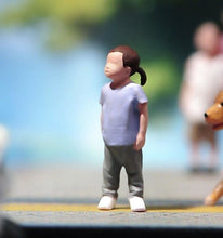 Load image into Gallery viewer, 1:64 Painted Unpainted Figure Model Miniature Resin Diorama Sand Little Girl Kid