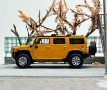 Load image into Gallery viewer, 1:64 LuLu Yellow H2 ORV SUV Sports Model Diecast Metal Car New Collection