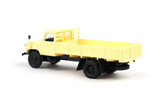 Load image into Gallery viewer, XCARTOYS 1:64 Yellow FAW CA141 Delivery Truck Model Diecast Metal Car New