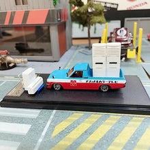 Load image into Gallery viewer, SH 1:64 Datsun Sunny Pickup Truck Accessory Model Diecast Resin Car