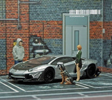 Load image into Gallery viewer, 1:64 Painted Figure Mini Model Miniature Car Scenes Resin Short Hair Girl Lady