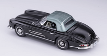 Load image into Gallery viewer, GFCC 1:64 Black Soft Top 1960 300SL Roadster Sports Model Diecast Metal Car