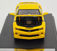 Load image into Gallery viewer, Glory 1:64 Yellow Camaro Coupe Muscle Sports Model Diecast Metal Car New Collection