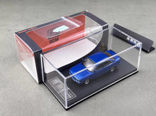 Load image into Gallery viewer, DCM 1:64 Blue E34 5-Series Sedan Classic Sports Model Diecast Metal Car New Collection