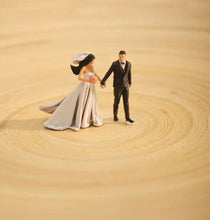 Load image into Gallery viewer, 1:64 Painted Figure Model Miniature Resin Diorama Wedding Couple Bride Groom Toy Collection