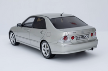 Load image into Gallery viewer, Otto 1:18 JDM Silver IS200 Sedan Sports Model Diecast Resin Car New