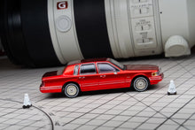 Load image into Gallery viewer, MK 1:64 Red HEC Lincoln Town Car Luxury Sedan Model Diecast Metal Car New Collection