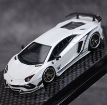 Load image into Gallery viewer, RW 1:64 White LP740S Aventador S Hard Top Sports Model Diecast Resin Car New Collection