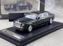 Load image into Gallery viewer, SW 1:64 Green Phantom VII 7 Luxury Classic Sedan Model Diecast Metal Car New Collection