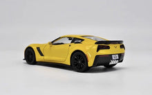 Load image into Gallery viewer, Maisto 1:24 2015 Yellow Z06 Racing Sports Model Toy Diecast Metal Car BN