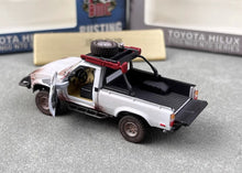 Load image into Gallery viewer, BM 1:64 White 1980 Rusting Hilux N60 N70 Pickup Truck Model Diecast Metal Car