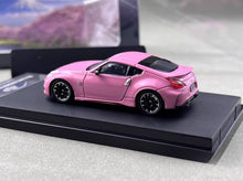 Load image into Gallery viewer, FUJI 1:64 Pink 370z RZ34 Fairlady Sports Model Diecast Metal Car New Collection